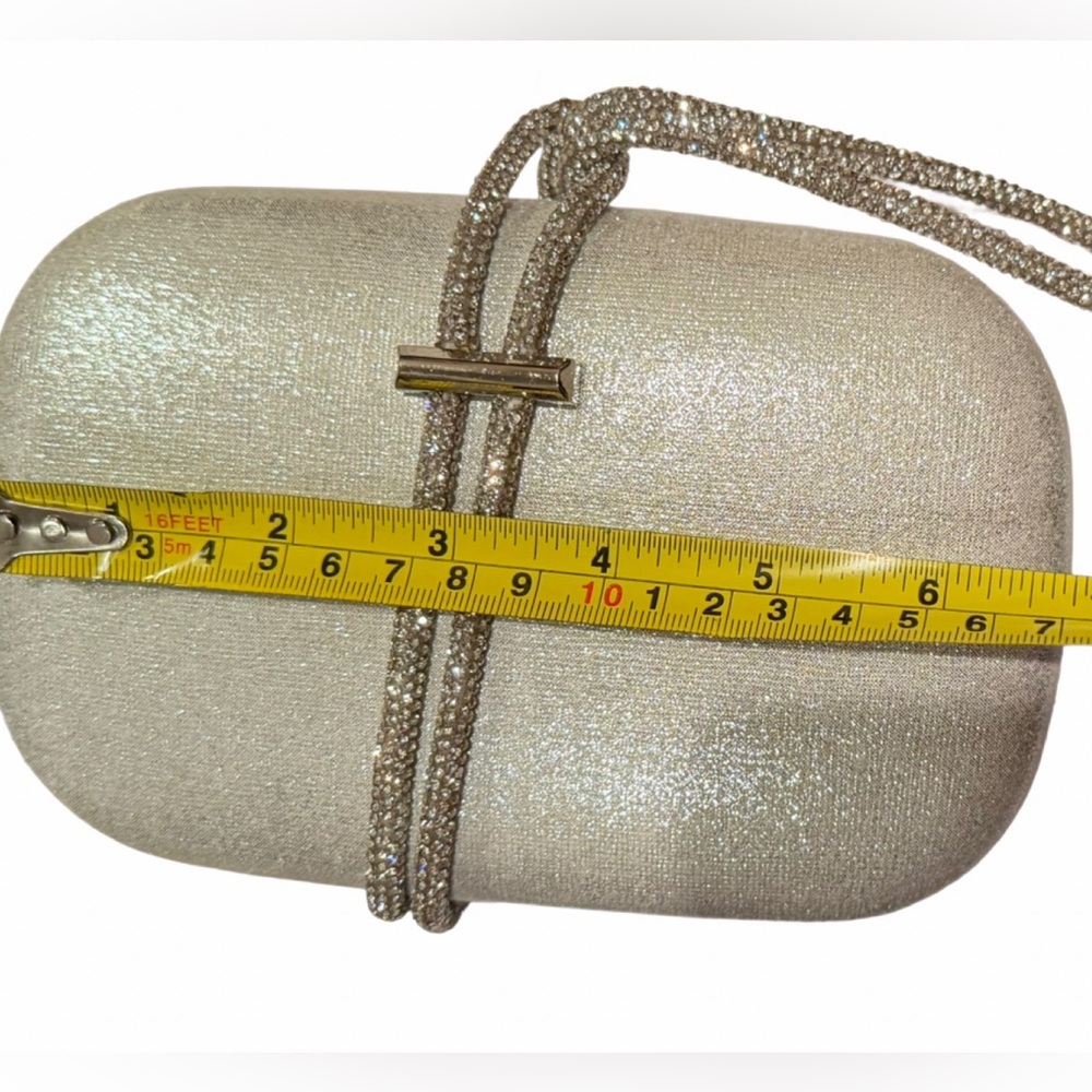 Like New Elegant Evening Bag by DE Blossom Collection- showstopper🩷🩷 - Picture 8 of 10